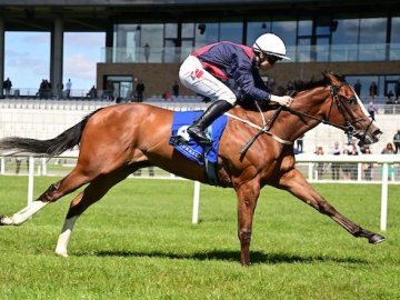 LADY IMAN is sharp and professional in the Listed First Flier Stks (5f) at The Curragh, 5th May '25 (Healy Racing). 